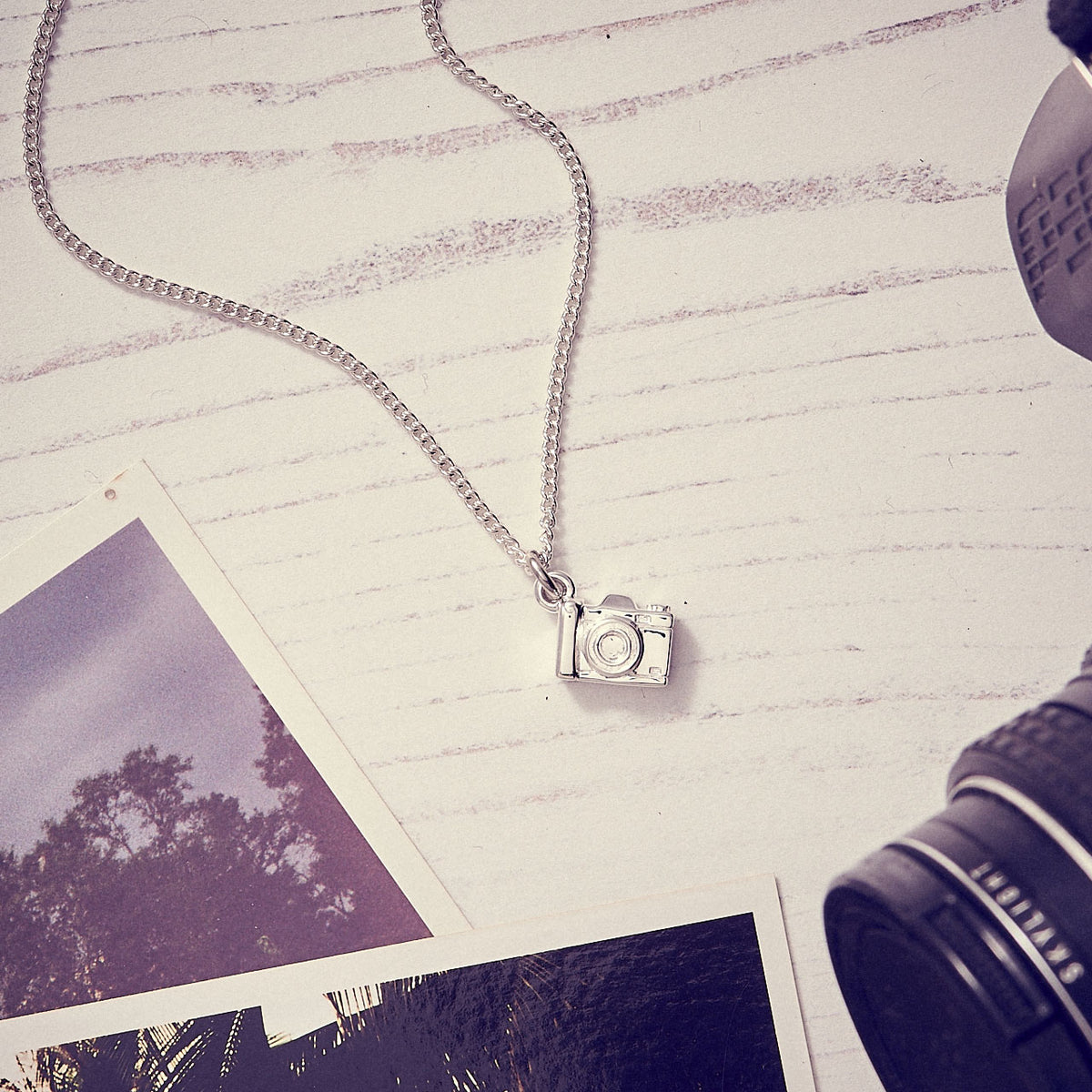 Camera Silver Necklace - Vintage SLR Camera Pendant for photographers and travellers